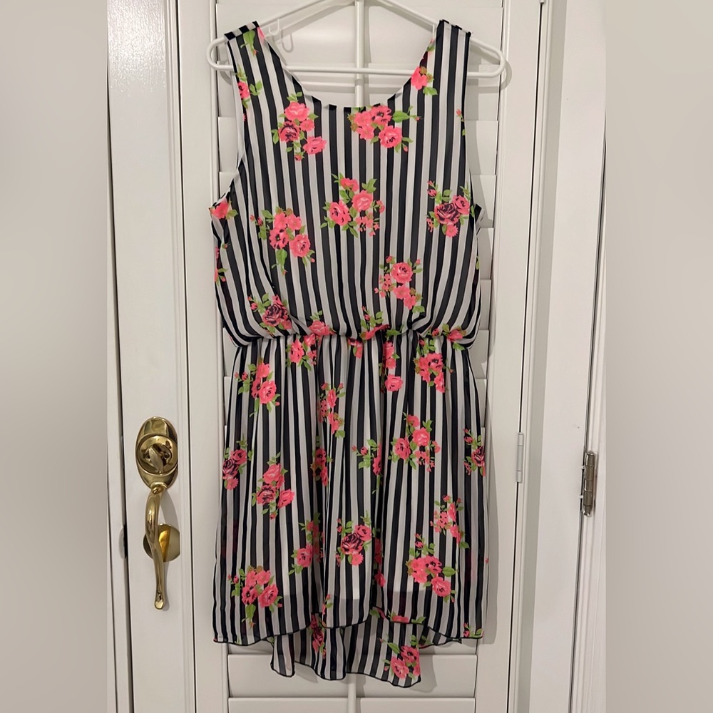 Hazel brand dress Size Large
